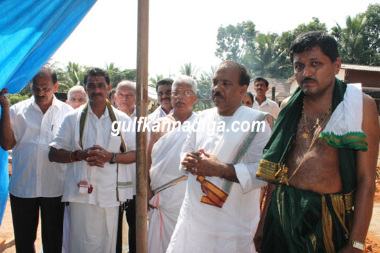 Ajekar-Temple-2