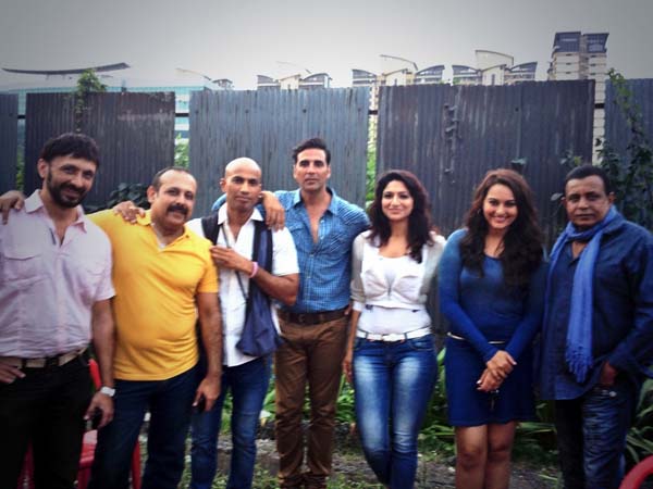 Aackruti Nagpal With Holiday Team