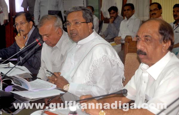 Bang CM siddu_ June 16_2014_003