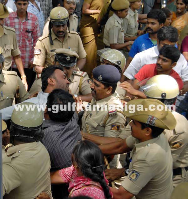 Bang Slum protest _June 4_2014-001