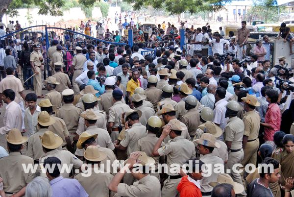 Bang Slum protest _June 4_2014-004