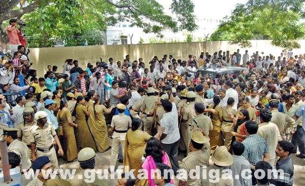 Bang Slum protest _June 4_2014-007