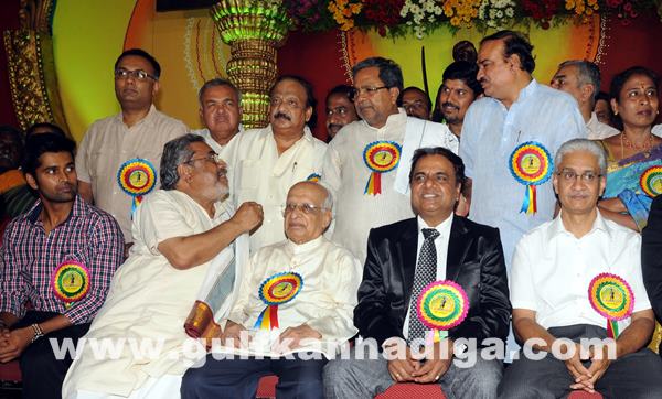 CM presents Kempegowda awards_June 27_2014_008