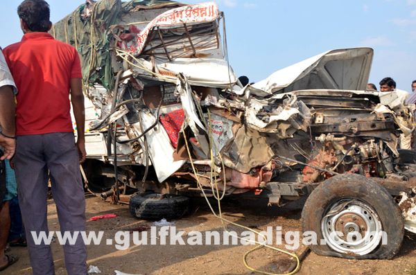 Gulbarga accident_June 2_2014-008