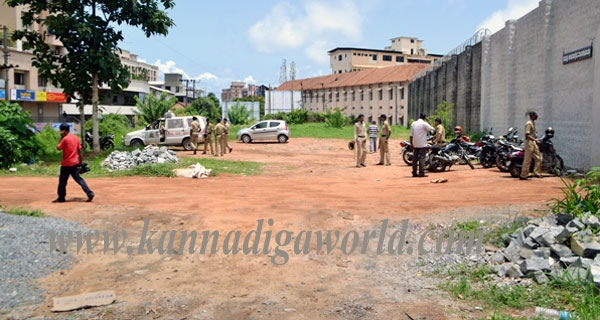 Jail_attach_police_5