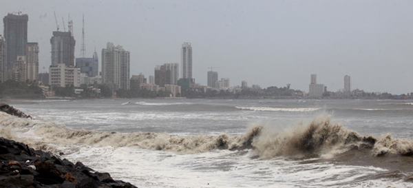 Mumbai havy rain _June 12_2014_014