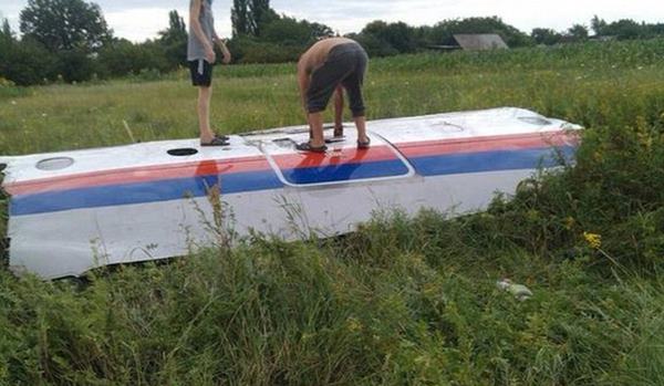 Malaysia Airlines plane Crash_July 17_2014_044