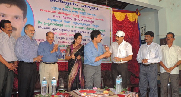 praveen_shetty_blood_42