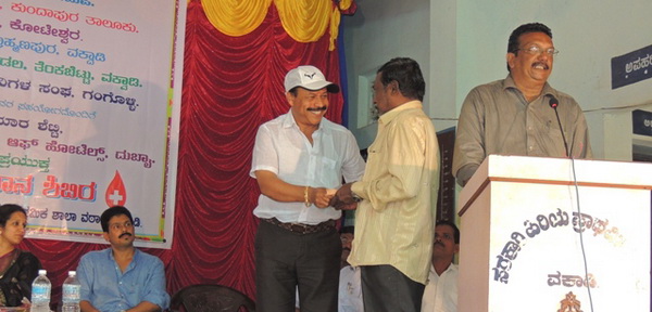 praveen_shetty_blood_8