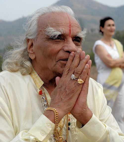 bks-iyengar