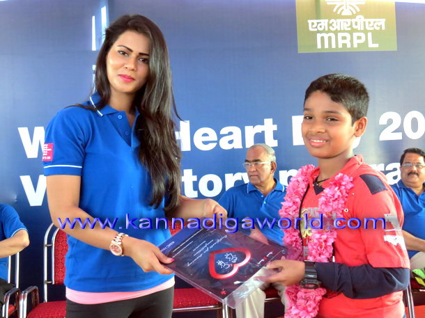 Asia_Book-of_Records_28