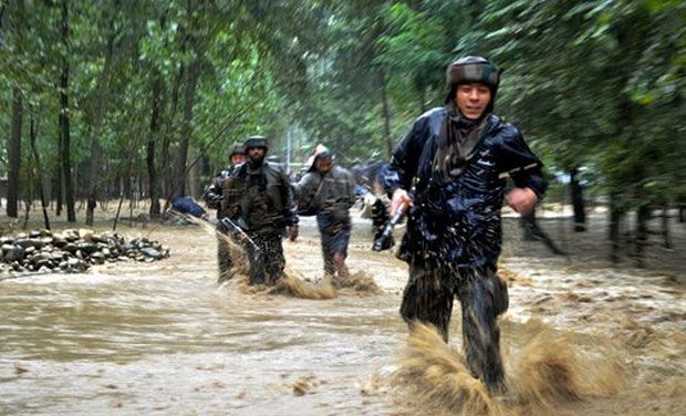 kashmir-flooding-army