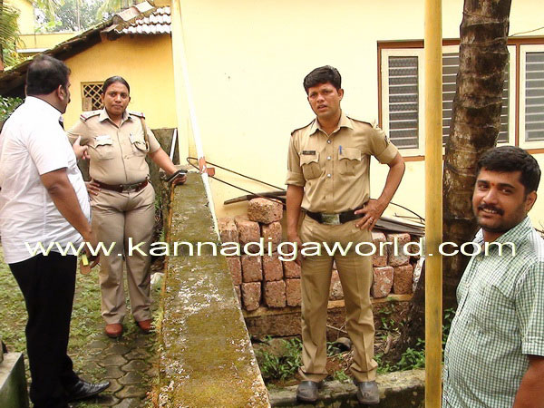 theft_ullala_photo_1a