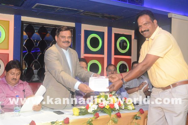 Vishwa Tulu sammelana dubai_Nov 15_2014_043