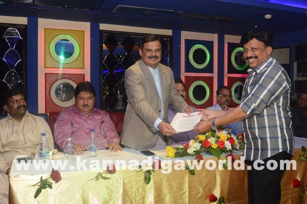 Vishwa Tulu sammelana dubai_Nov 15_2014_045