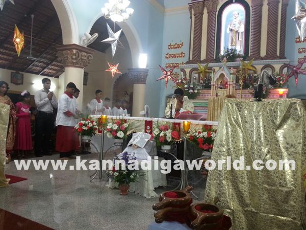Christmas Celebration at Paladka Church -Dece 25- 2014_005