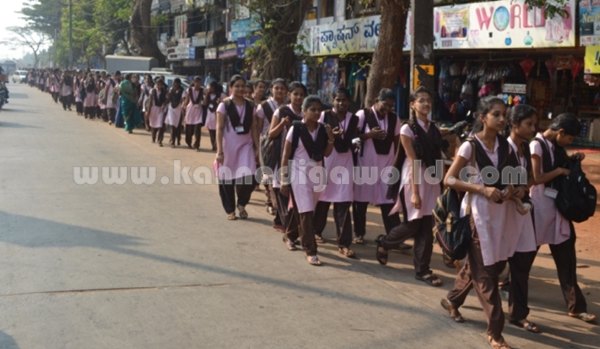 Bhandarkars_College Students_Protest (21)
