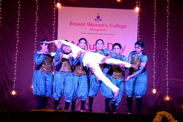besent_college_anulday_41