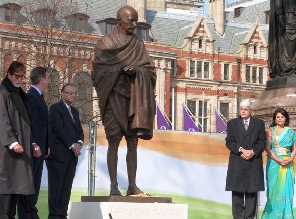 14_JAITLEY_GANDHI_2341642g