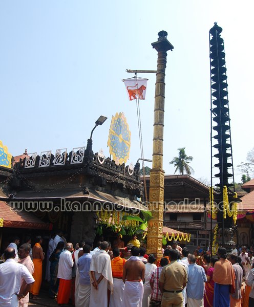 Kolluru_Mookambika temple (4)