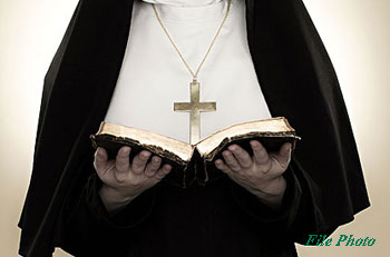 nun_image