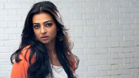 Nude-video-leak-doesnt-bother-me-says-Bollywood-actress-Radhika-Apte