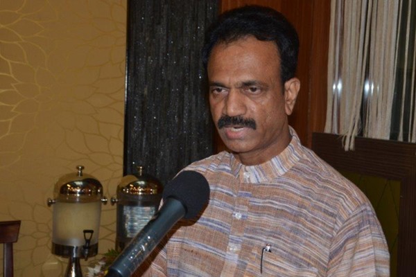 Payyar book release in dxb_June 1_2015-044