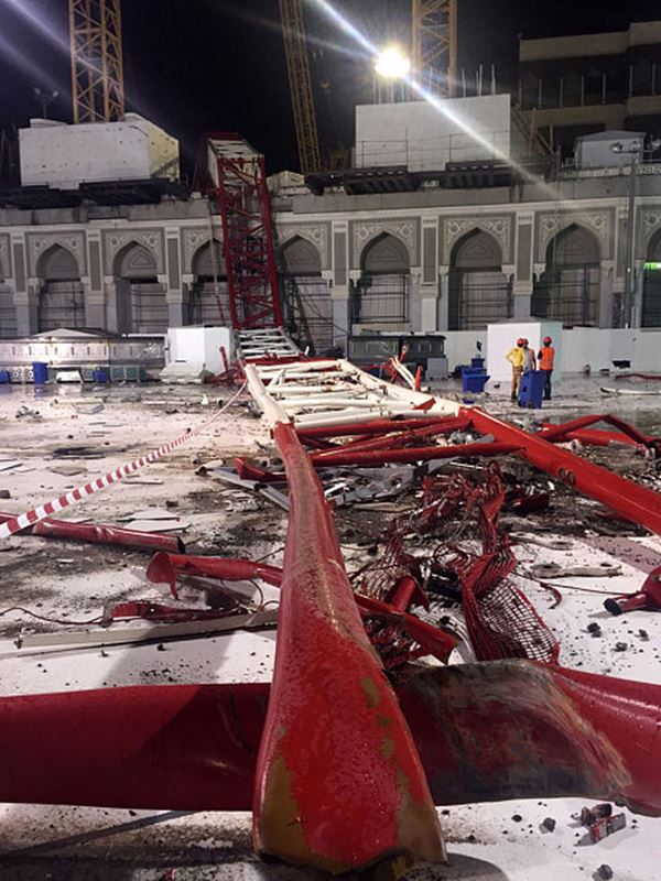 Crane collapse Makkah_sept 12_2015-004