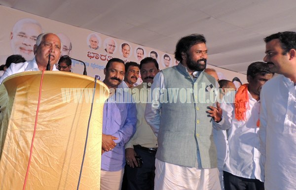 Raitacaitanya Yatre_Kndpr_Yadiyurappa visit (3)