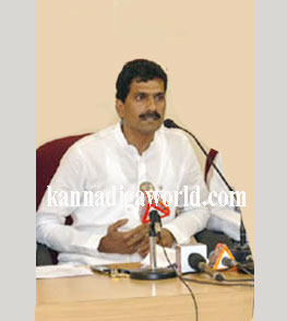 Ashraf_Press-Meet_1