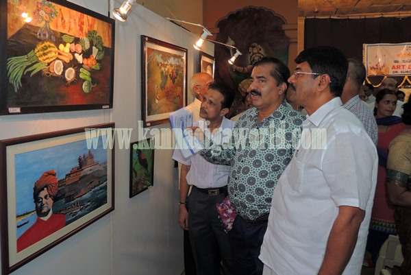 Dr Malli_Art Exhibition_Kndpr (11)