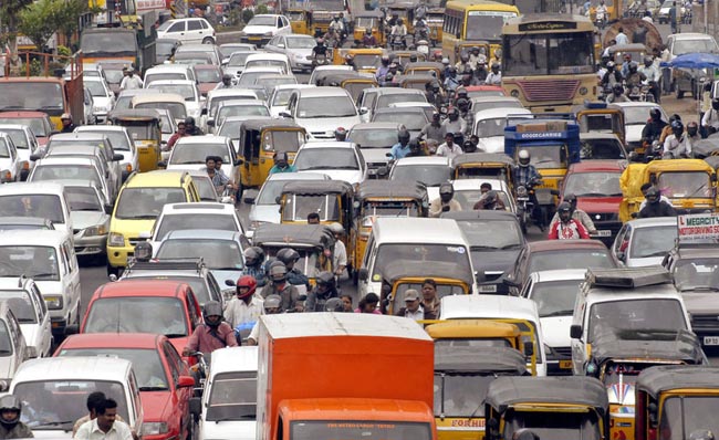 driving-in-india