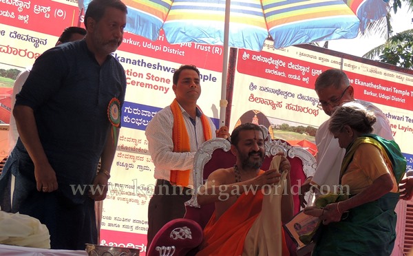 Barkuru Yekanateshwari_Temple_Stone Laying (17)