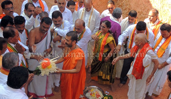 Barkuru Yekanateshwari_Temple_Stone Laying (24)