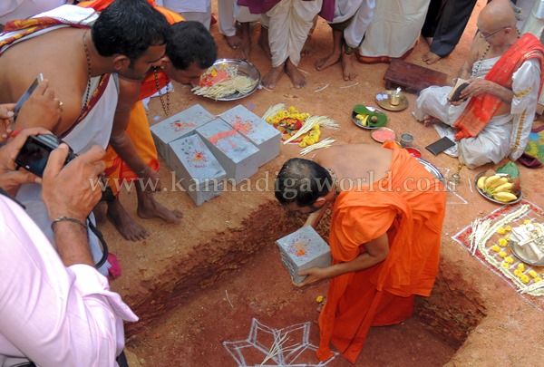 Barkuru_Yekanatheshwari Temple_Stone Laying (26)