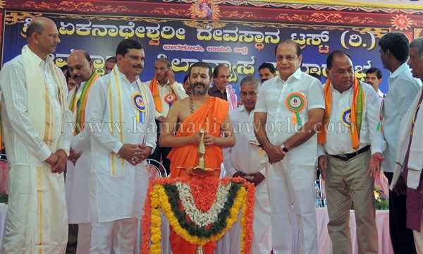 Barkuru_Yekanatheshwari Temple_Stone Laying (28)