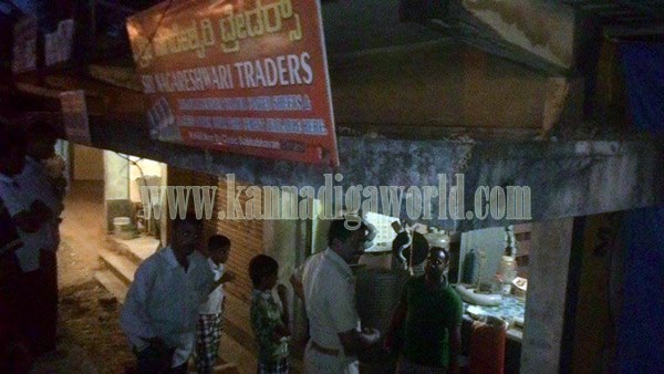 Kundapura_hardware_theaft (11)