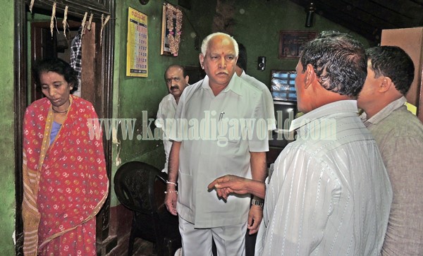 Yadiyurappa_ Visit_Talluru (10)