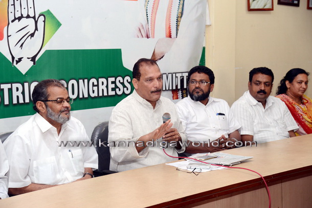 ivan_congress_office_3