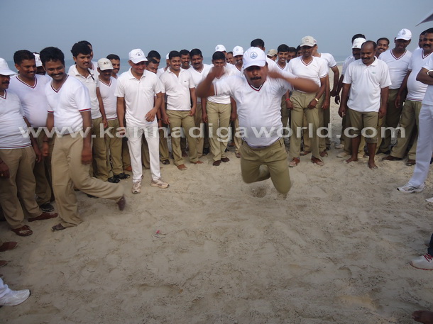 police_beach_walk_2