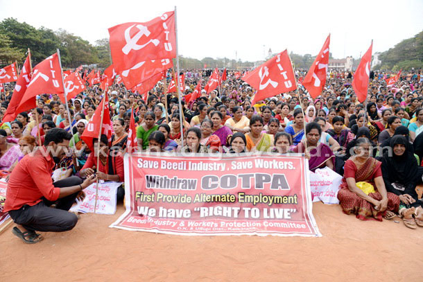 Beedi_karmik_Protest_29