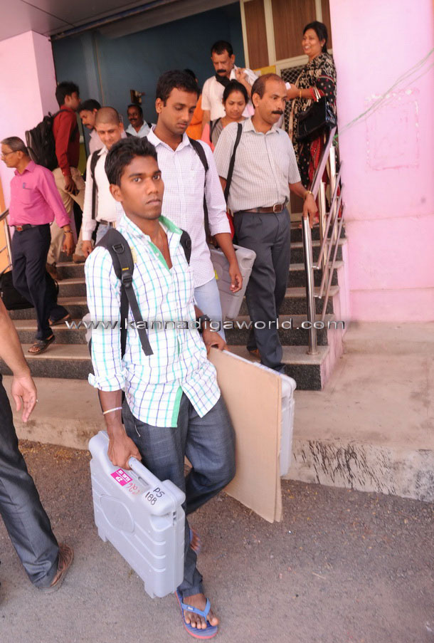 Elction_study_photo_12