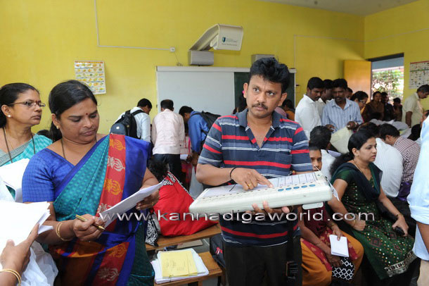 Elction_study_photo_7