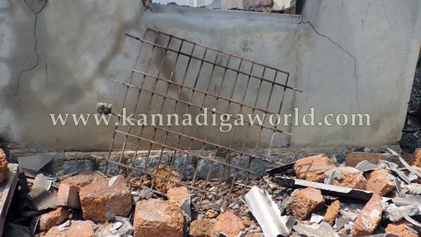Fire Incident_Koteshwara_heavy Loss (10)