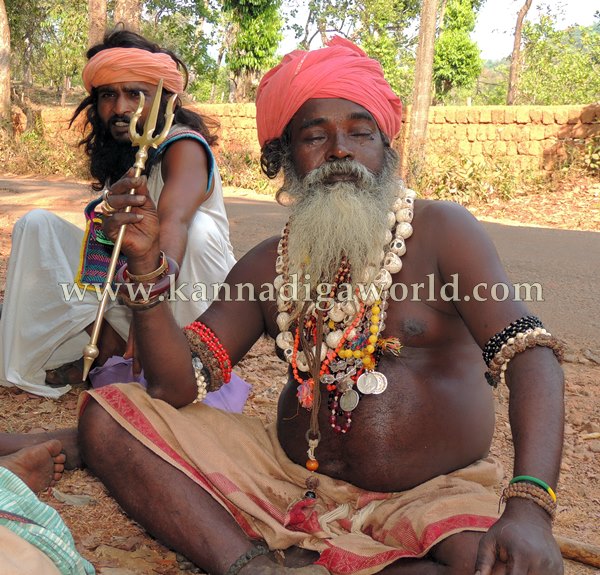 Hosangadi_Yadamoge_Sadhu Jandi Fest (35)