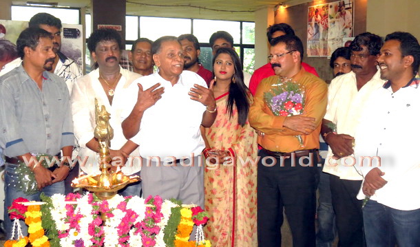 Pavitra_Movei_Release_12