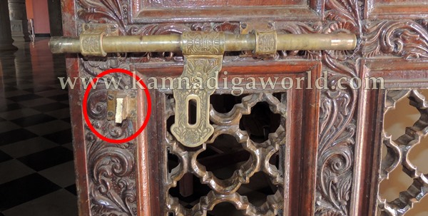 Soukuru_Durga Temple_Theaft (15)