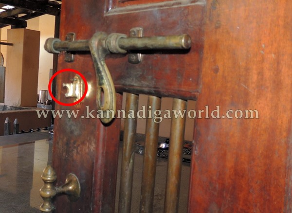 Soukuru_Durga Temple_Theaft (17)