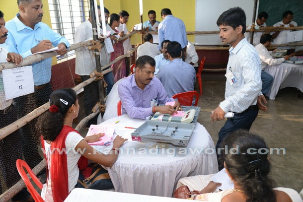 Vote_Counting_start_13