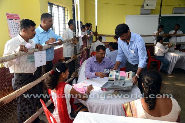 Vote_Counting_start_14